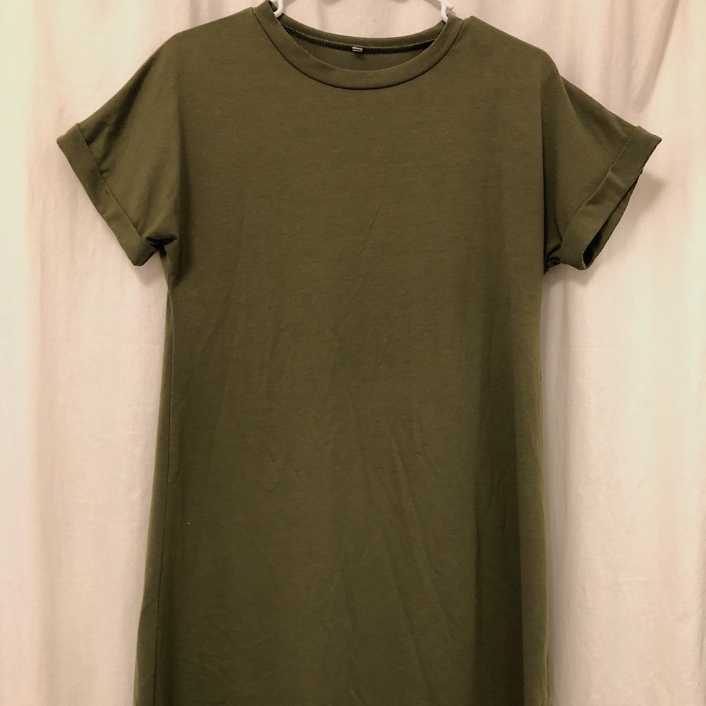 Green t-shirt dress
